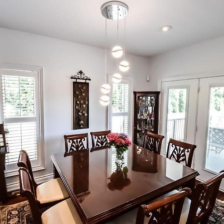 Graystone Bed & Breakfast Ниагара-он-те-Лейк Экстерьер фото