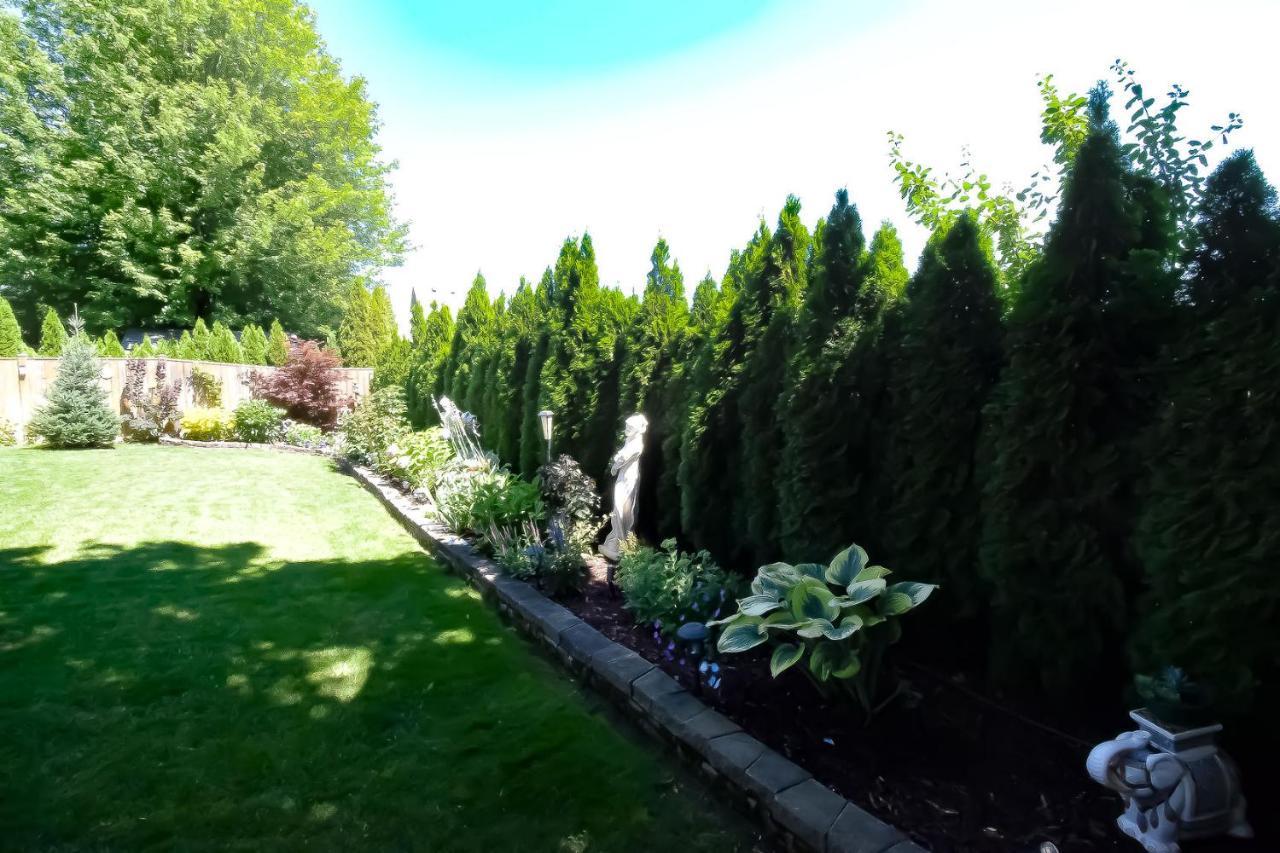 Graystone Bed & Breakfast Ниагара-он-те-Лейк Экстерьер фото