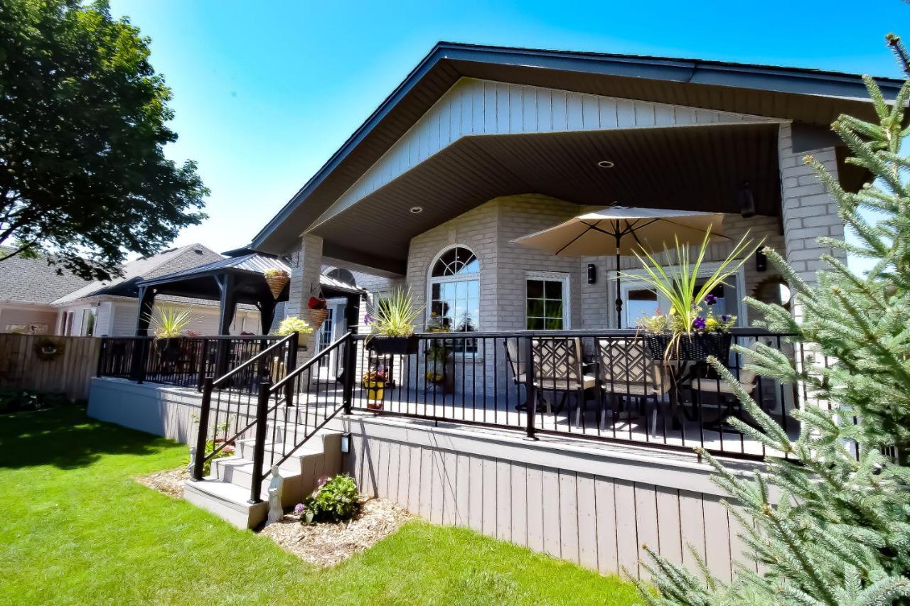 Graystone Bed & Breakfast Ниагара-он-те-Лейк Экстерьер фото
